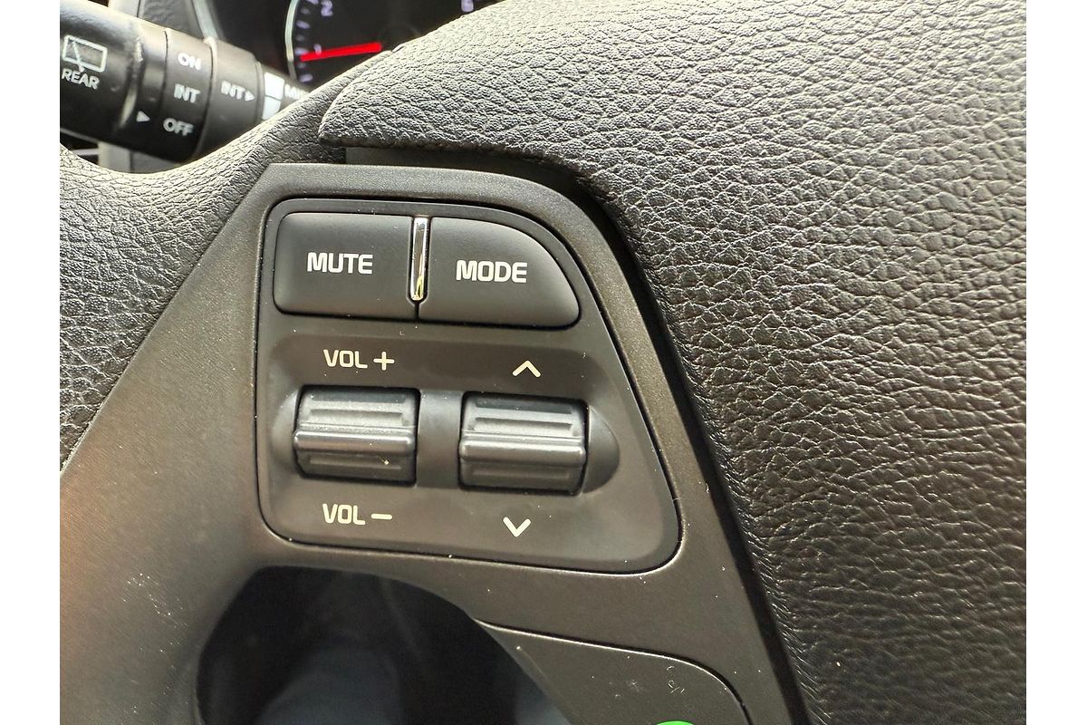 2014 Kia Cerato S YD