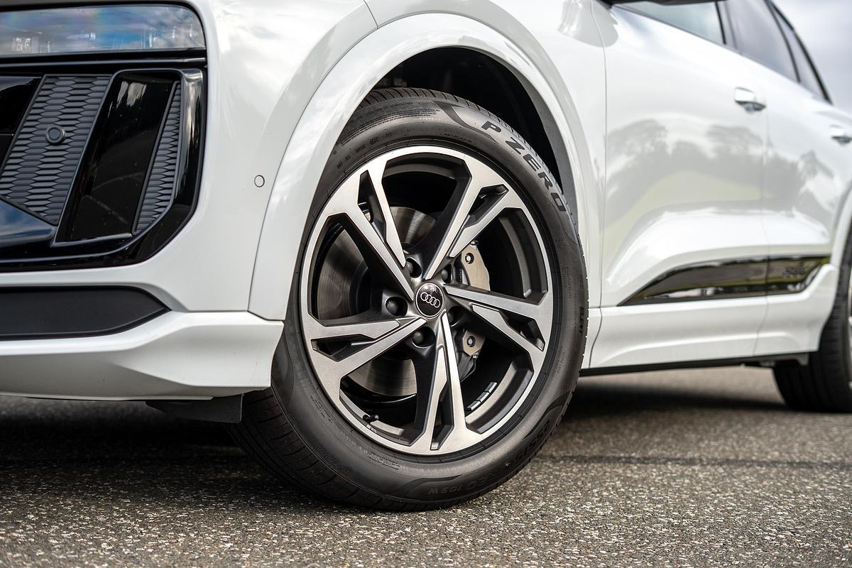 2025 Audi Q6 e-tron Performance GF
