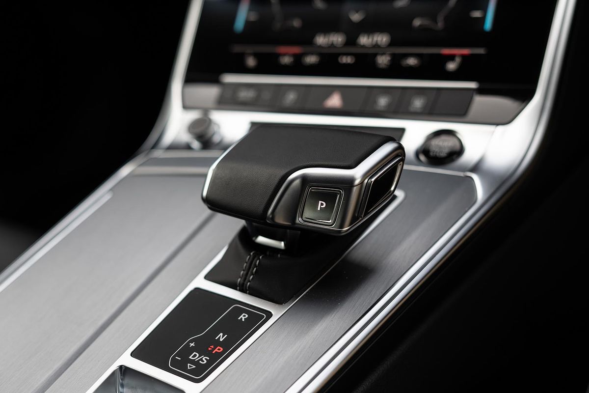 2024 Audi A6 55 TFSI S line C8