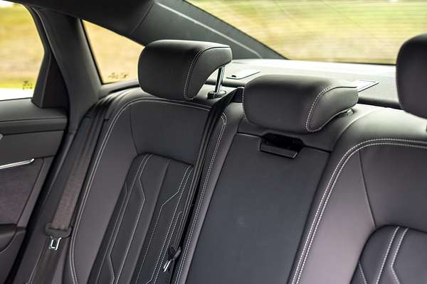 2024 Audi A6 55 TFSI S line C8