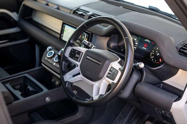 2020 Land Rover Defender 110 D300 SE L663