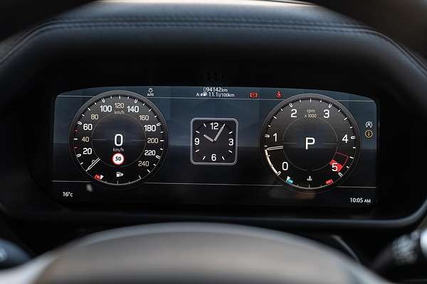2020 Land Rover Defender 110 D300 SE L663