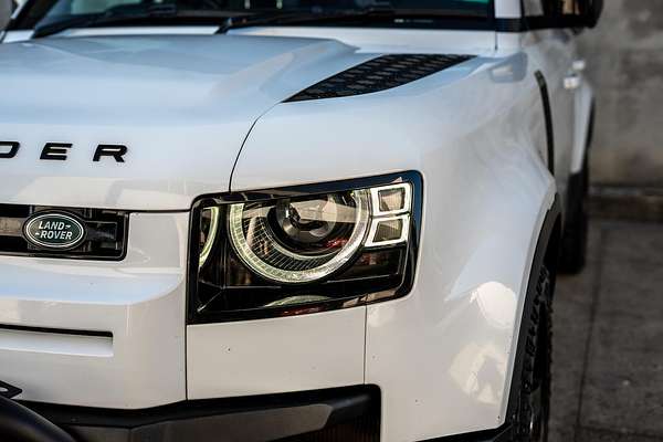 2020 Land Rover Defender 110 D300 SE L663