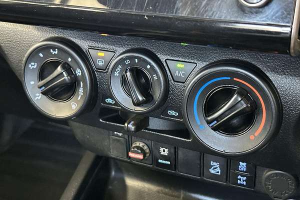 2021 Toyota Hilux SR GUN126R 4X4