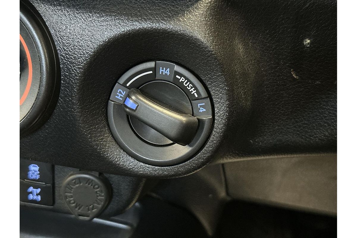 2021 Toyota Hilux SR GUN126R 4X4