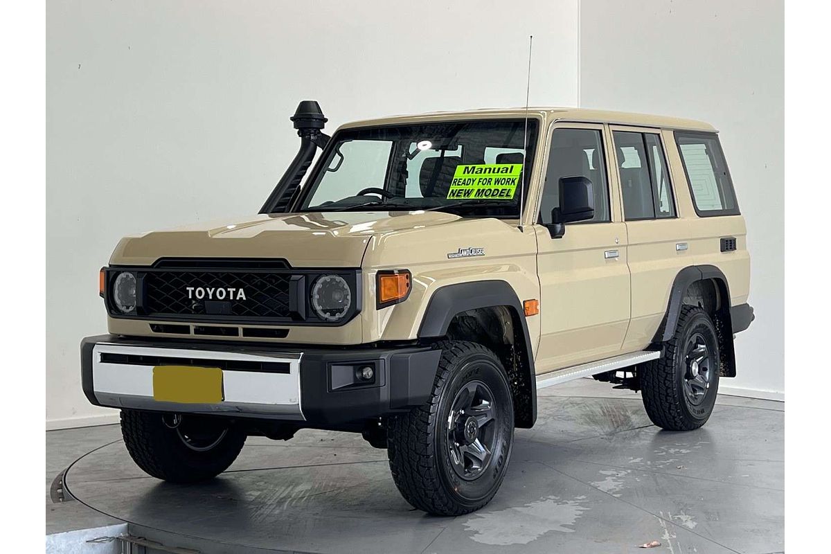 2024 Toyota Landcruiser GXL VDJL76R