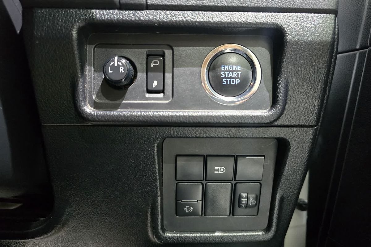 2021 Toyota Landcruiser Prado GX GDJ150R