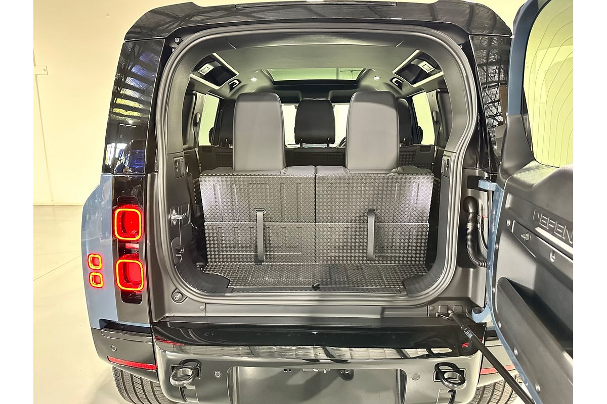 2025 Land Rover Defender 110 D350 X-Dynamic HSE L663
