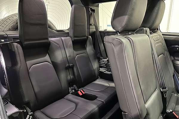 2025 Land Rover Defender 110 D350 X-Dynamic HSE L663