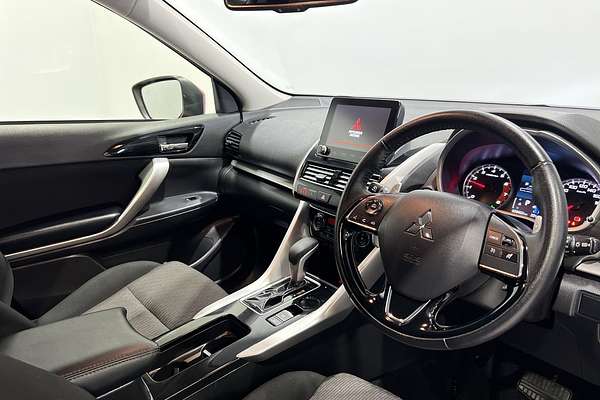 2023 Mitsubishi Eclipse Cross LS YB