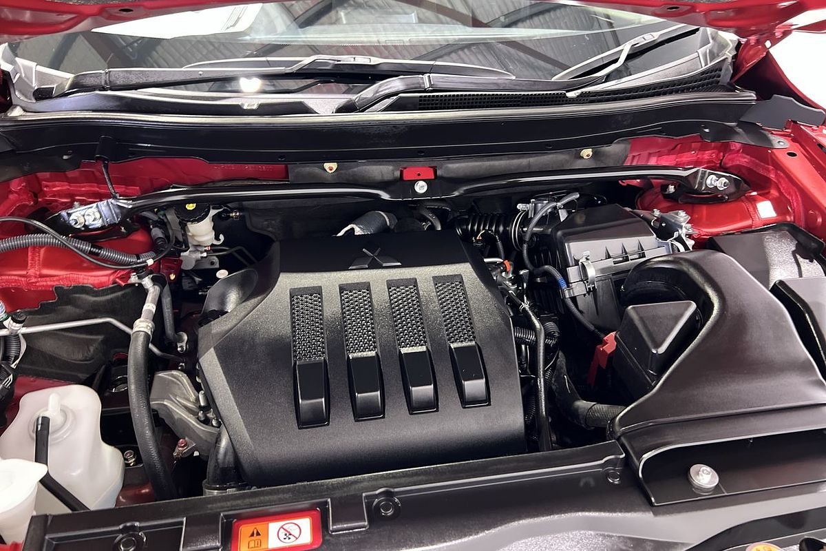 2023 Mitsubishi Eclipse Cross LS YB