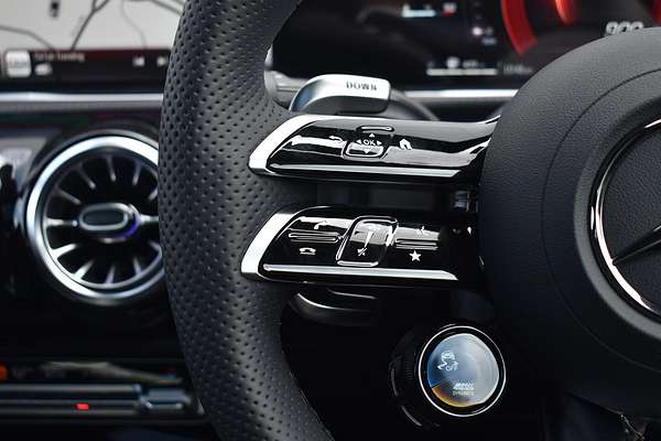 2024 Mercedes-Benz CLA-Class CLA35 AMG C118
