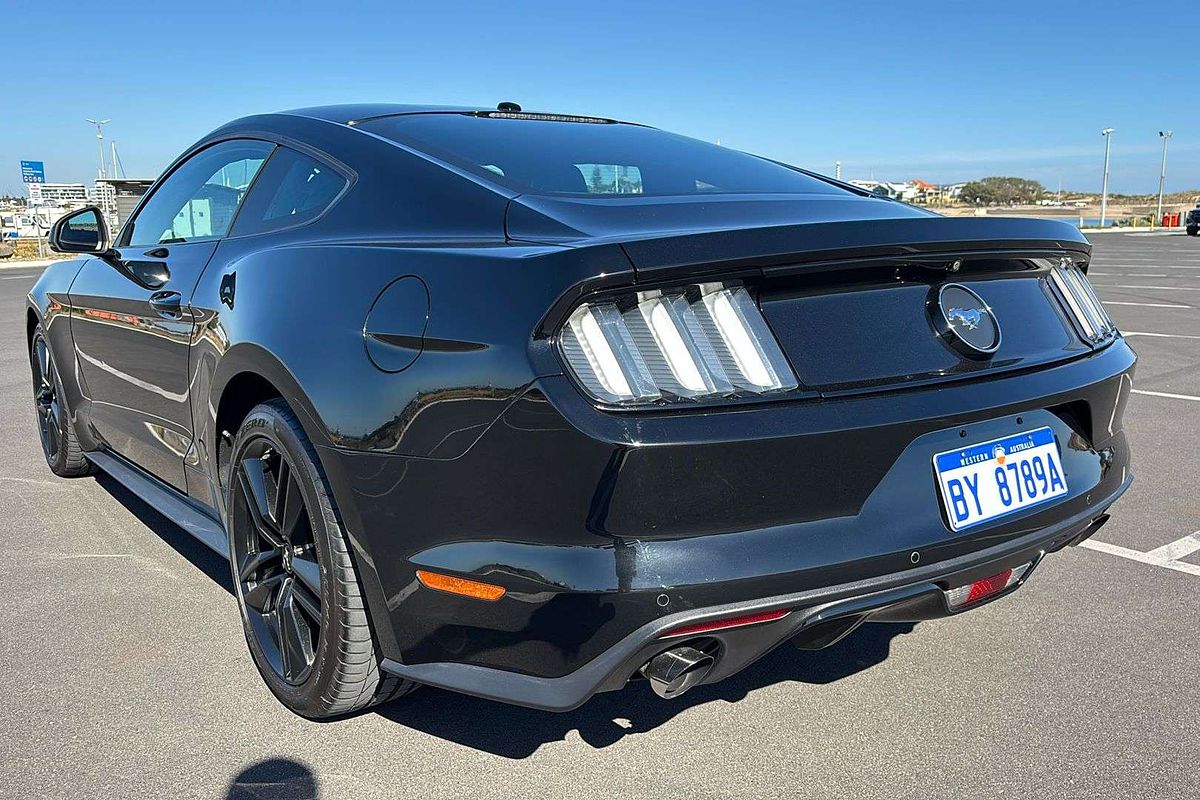 2017 Ford Mustang FM