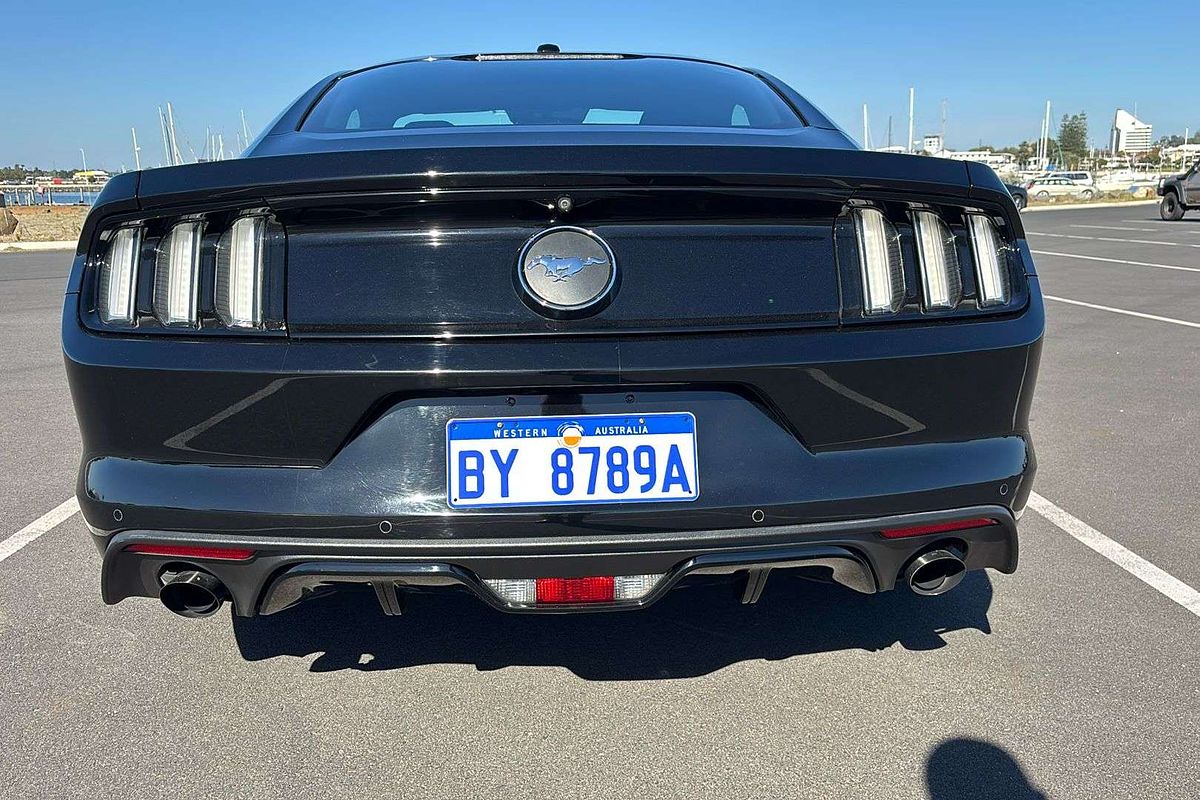 2017 Ford Mustang FM