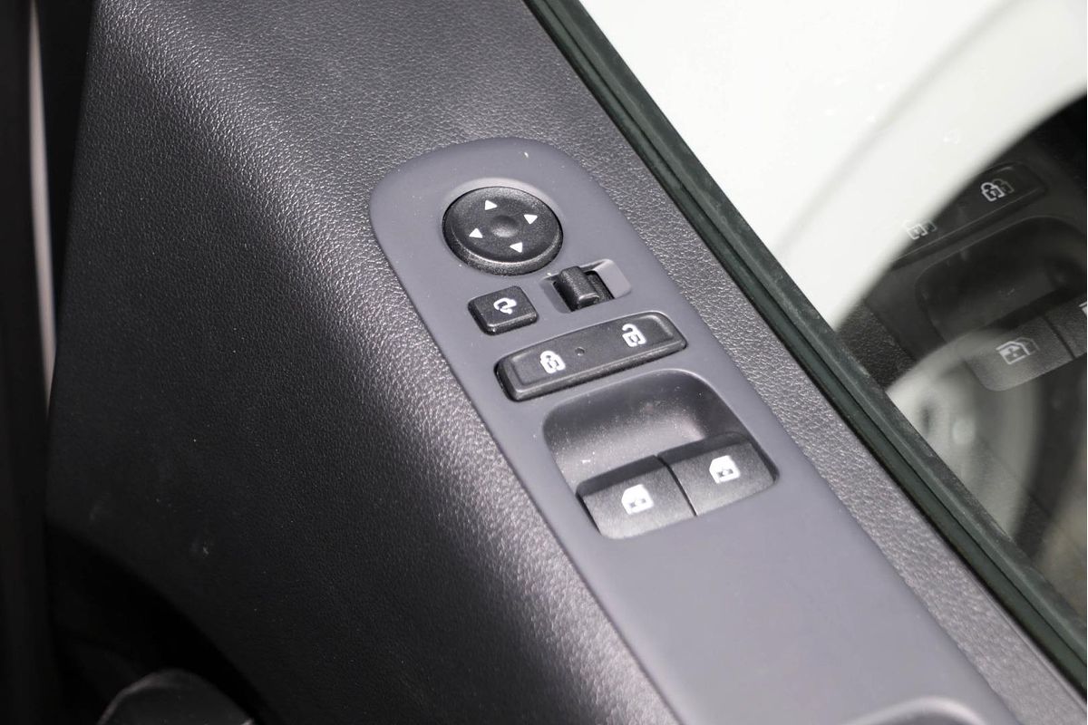 2024 Hyundai STARIA LOAD US4.V2