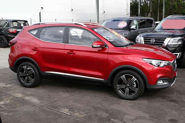 2018 MG ZS Essence AZS1
