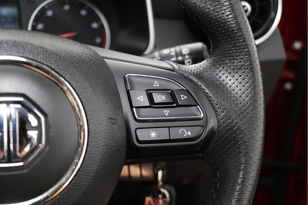 2018 MG ZS Essence AZS1