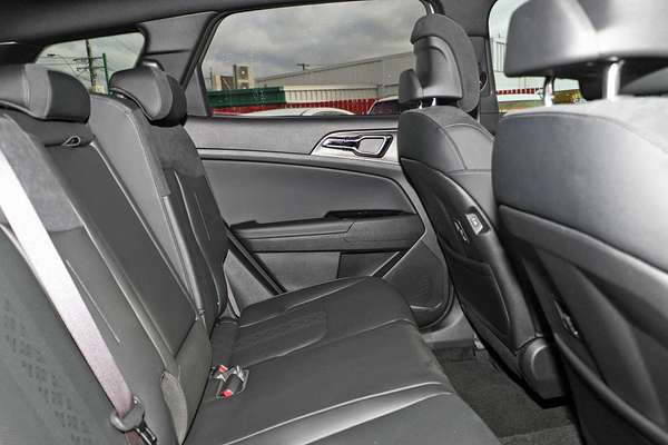 2023 Kia Sportage GT-Line NQ5