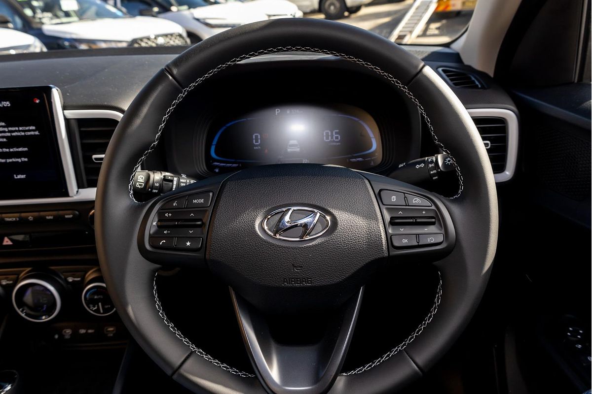 2025 Hyundai Venue Elite QX.V5