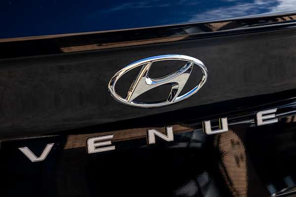 2025 Hyundai Venue Elite QX.V5