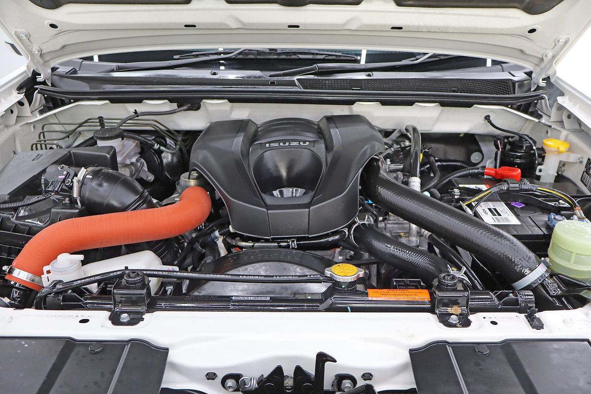 2019 Isuzu D-MAX SX High Ride Rear Wheel Drive