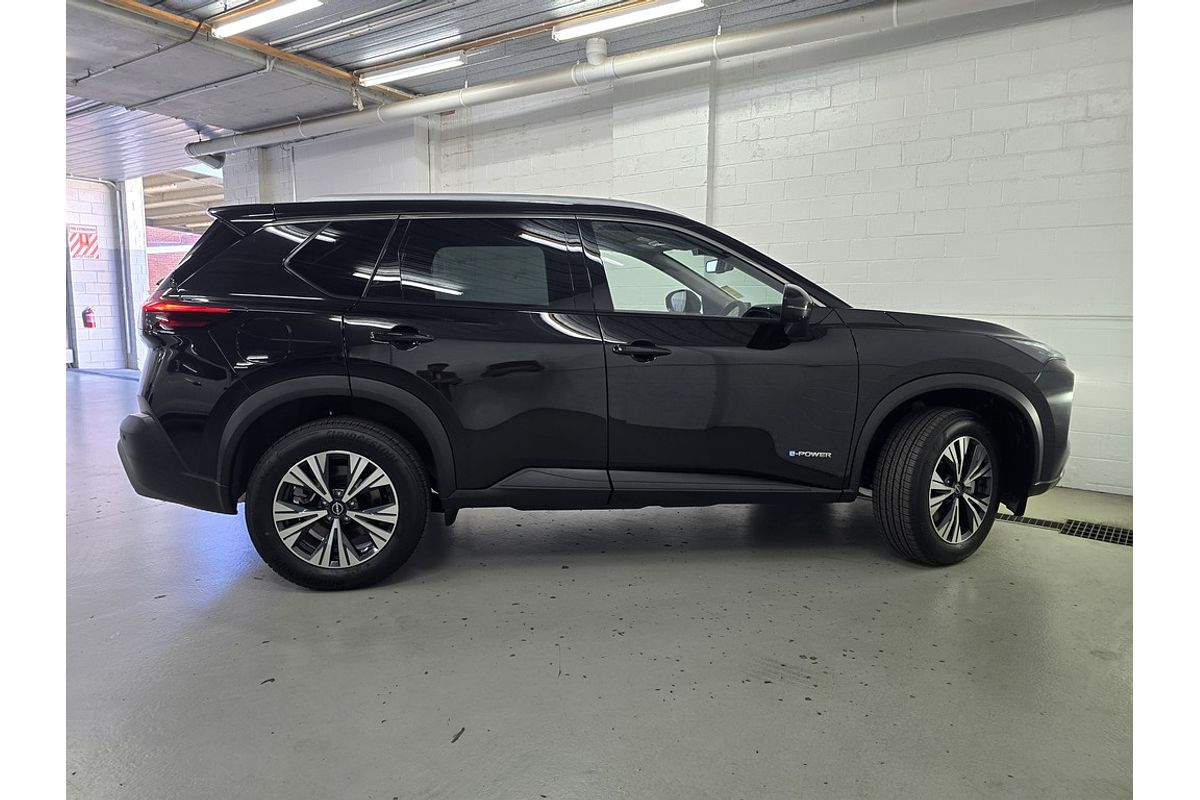 2024 Nissan X-TRAIL ST-L e-POWER T33