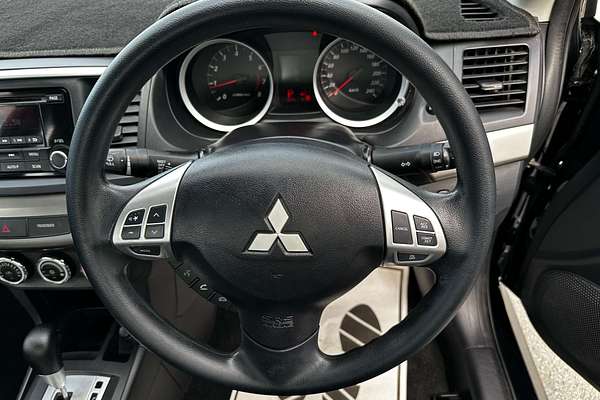2014 Mitsubishi Lancer ES Sport CJ
