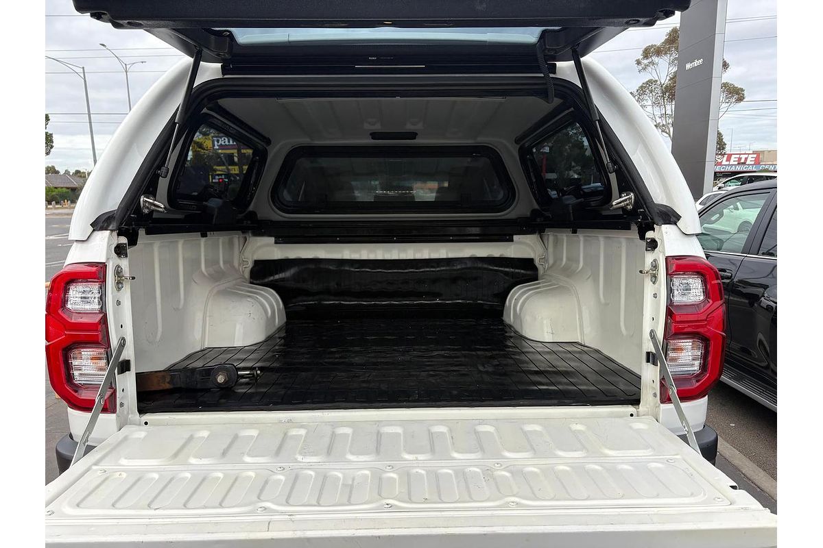 2022 Toyota Hilux SR5 GUN126R 4X4
