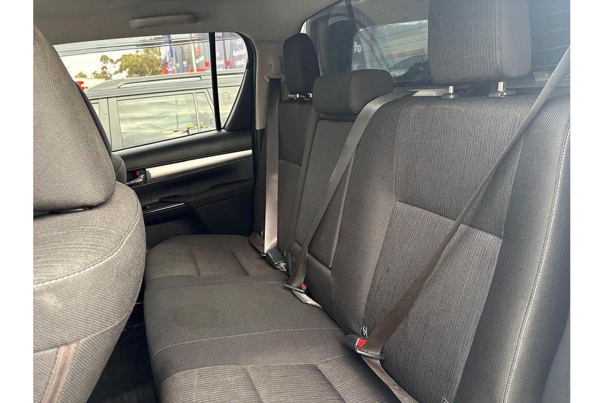 2022 Toyota Hilux SR5 GUN126R 4X4