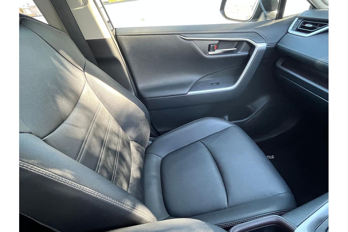 2020 Toyota RAV4 Cruiser AXAH54R