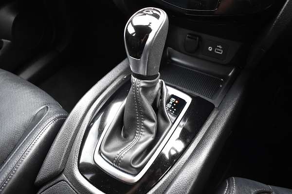 2021 Nissan X-TRAIL ST-L T32