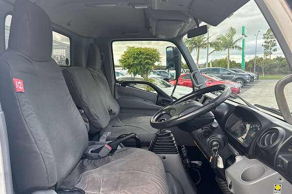 2015 Hino 300 Series 717