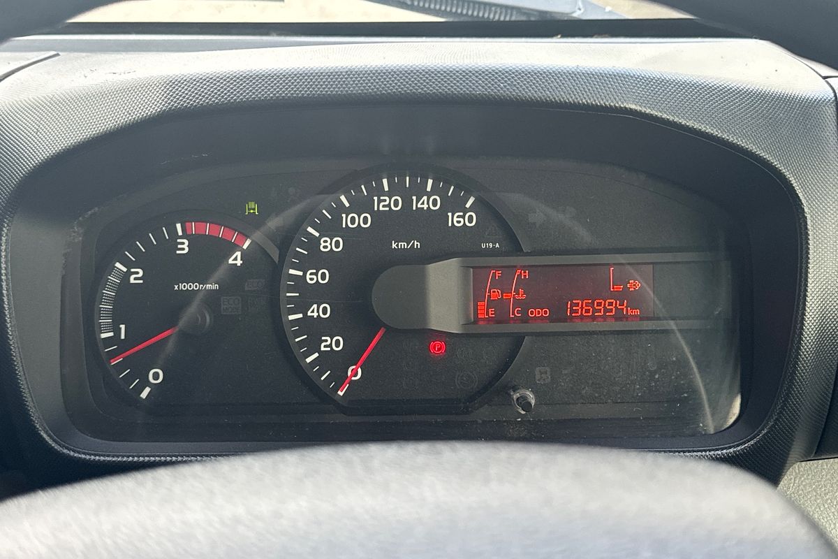 2015 Hino 300 Series 717