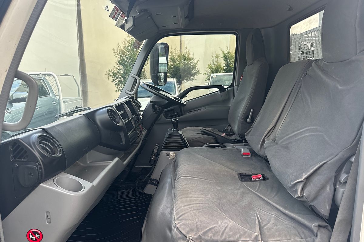 2015 Hino 300 Series 717