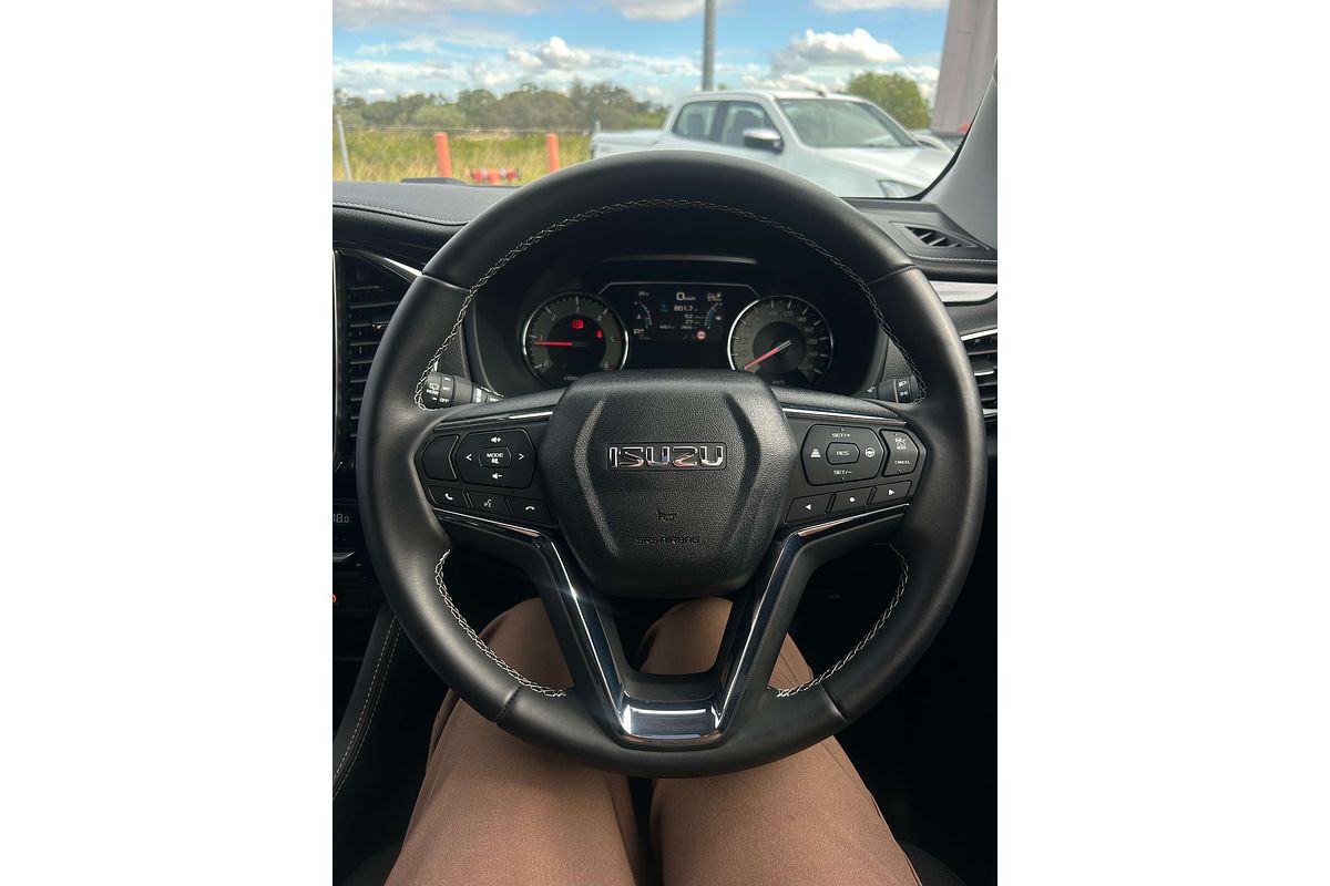 2024 Isuzu MU-X LS-U