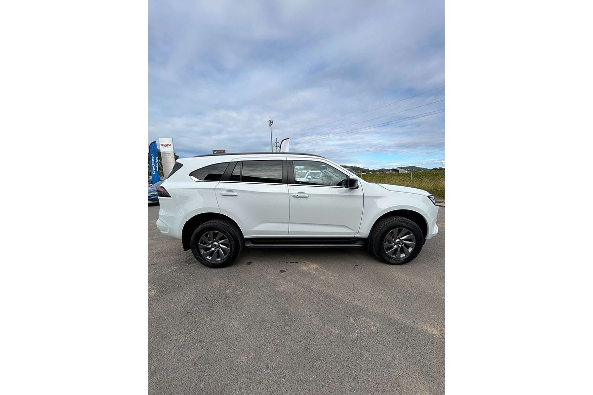 2024 Isuzu MU-X LS-U