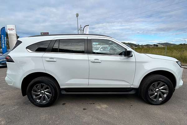 2024 Isuzu MU-X LS-U