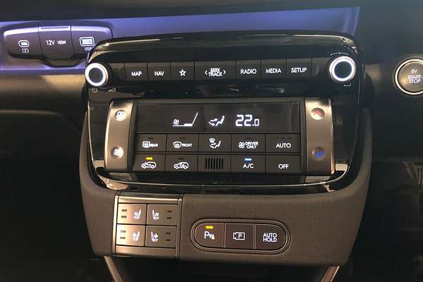 2025 Hyundai INSTER Cross AX.V1