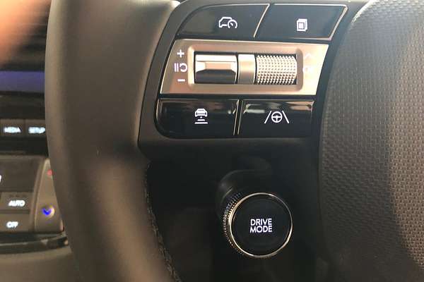 2025 Hyundai INSTER Cross AX.V1