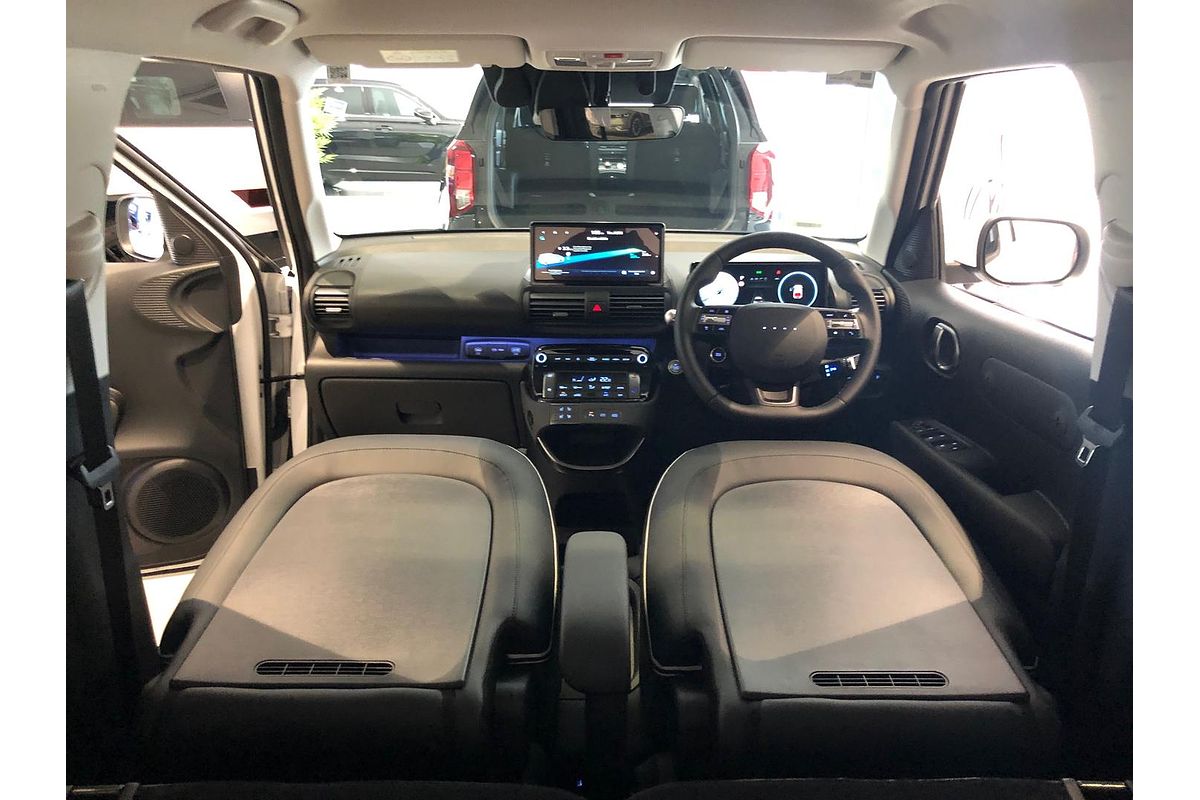 2025 Hyundai INSTER Cross AX.V1