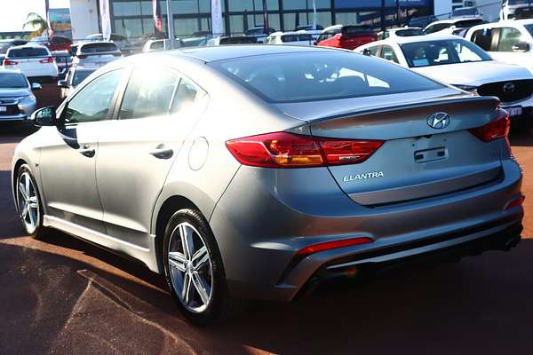 2018 Hyundai Elantra SR Turbo AD