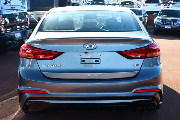2018 Hyundai Elantra SR Turbo AD