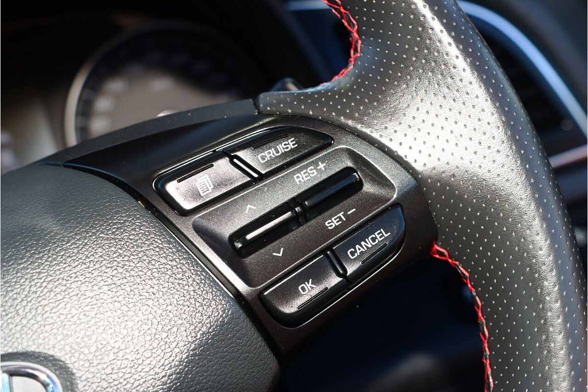 2018 Hyundai Elantra SR Turbo AD