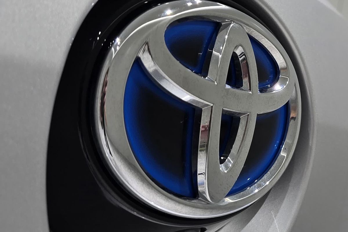 2024 Toyota Corolla Ascent Sport Hybrid ZWE219R