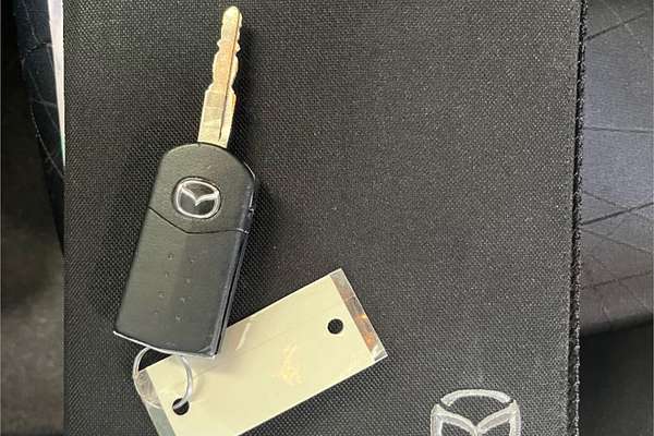 2011 Mazda 2 Neo DE Series 1