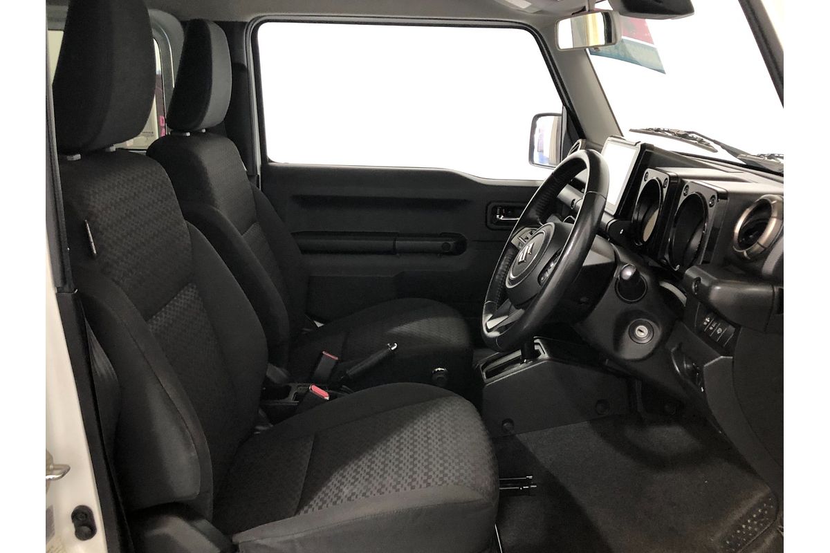 2022 Suzuki Jimny GLX GJ