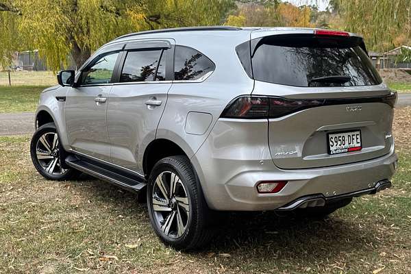 2025 Isuzu MU-X LS-T