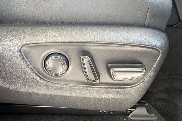 2024 Toyota Landcruiser Prado Altitude GDJ251R