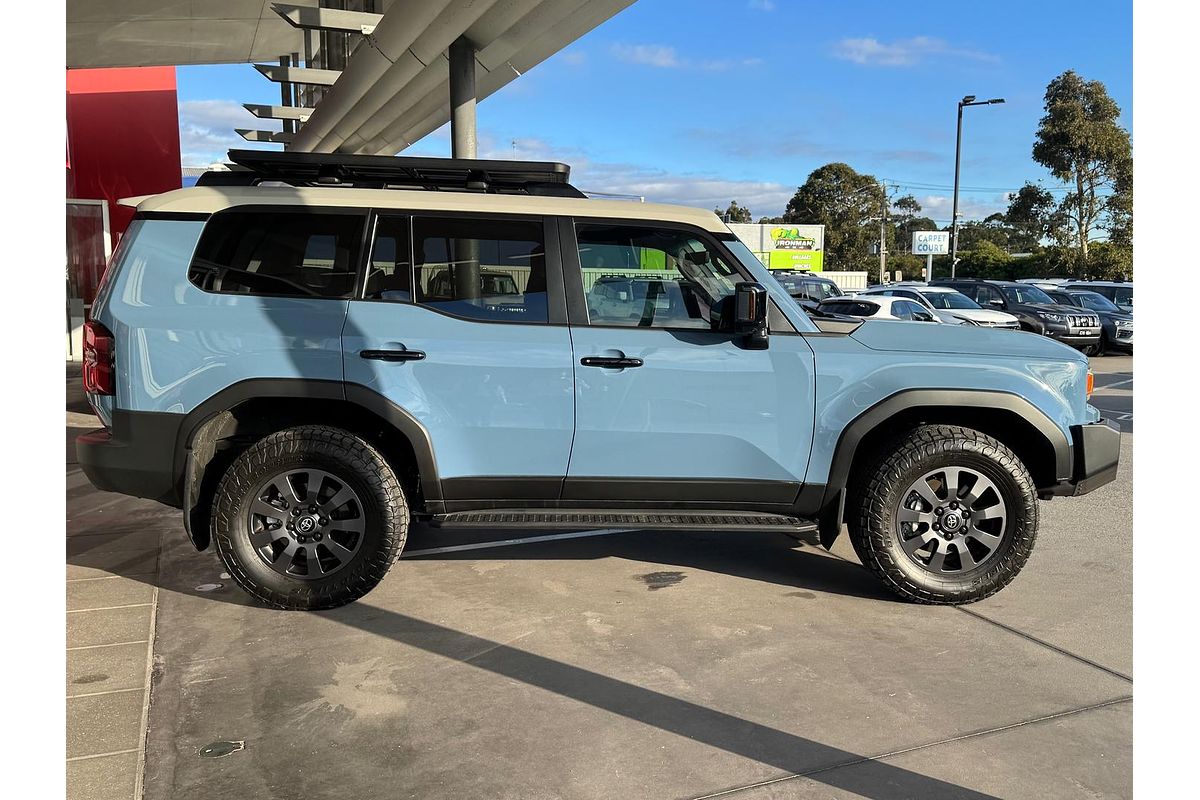 2024 Toyota Landcruiser Prado Altitude GDJ251R