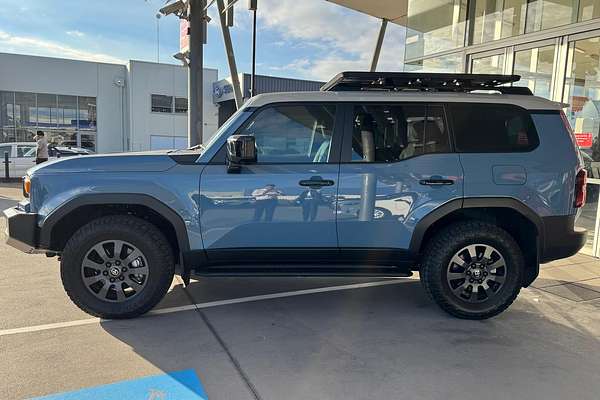 2024 Toyota Landcruiser Prado Altitude GDJ251R